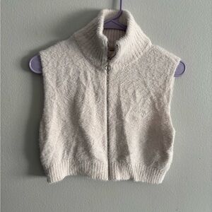 2/$10 La Hearts Cream Cowl Neck Sweater Vest